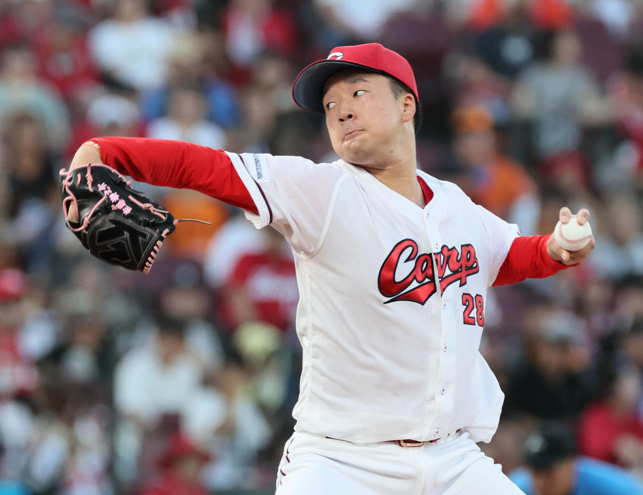 広島対巨人　広島先発の佐藤柳（撮影・加藤孝規）
