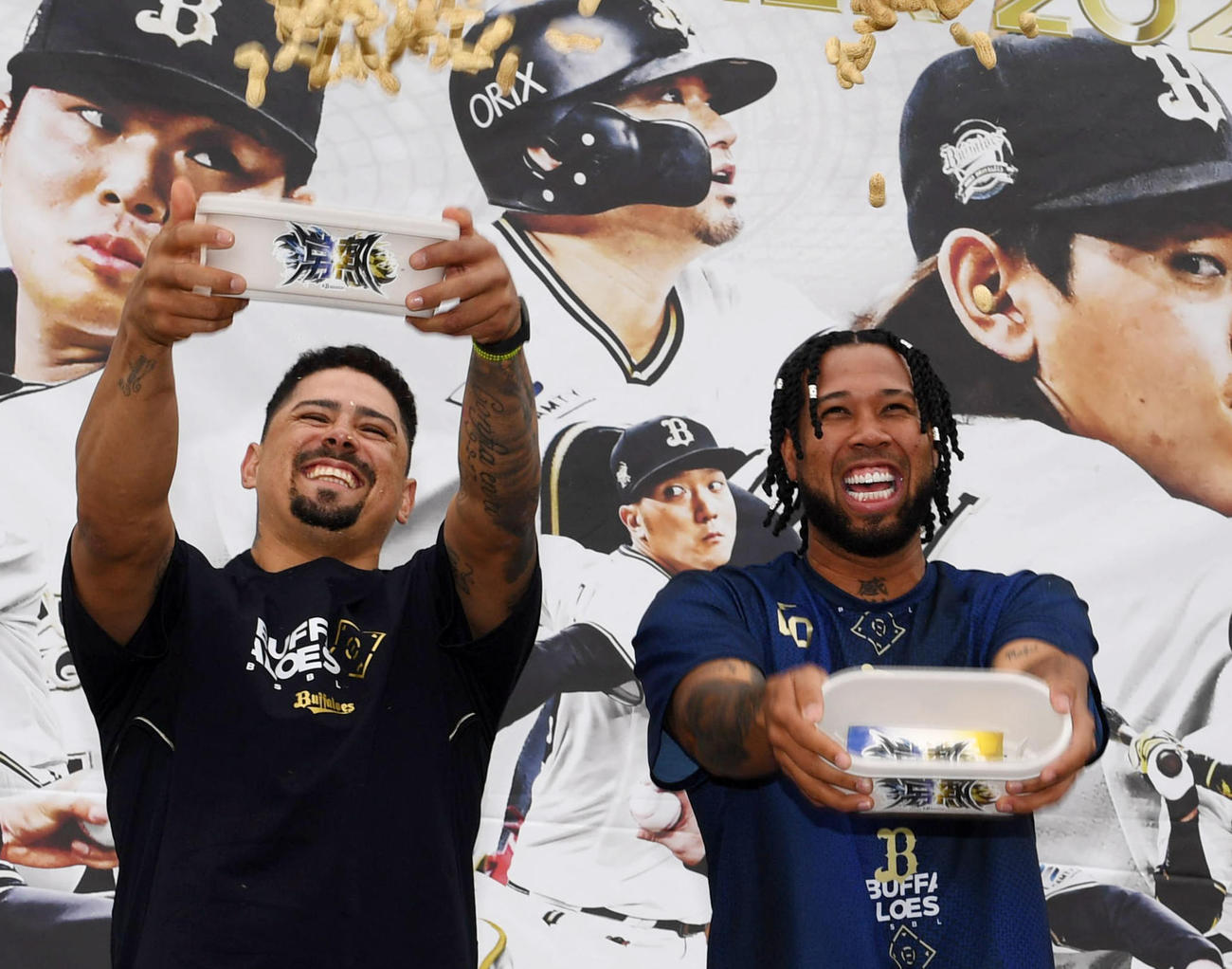 オリックス・マチャド（左）とエスピノーザ（2025年2月撮影）