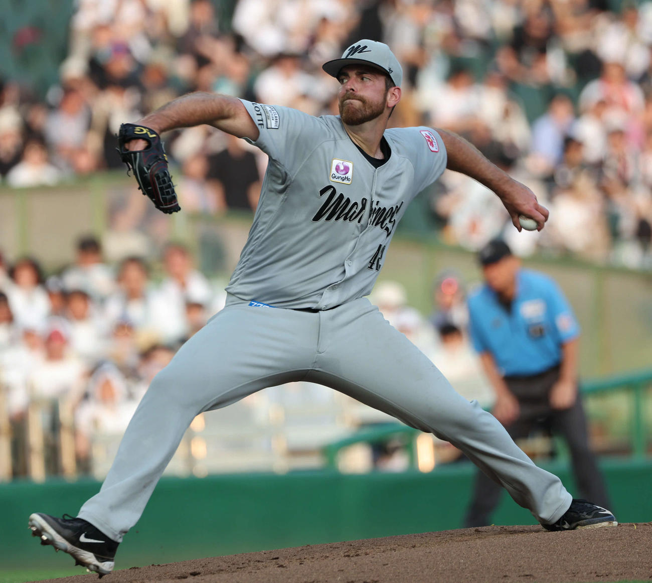 5日オリックス戦で4勝目を挙げたサモンズ