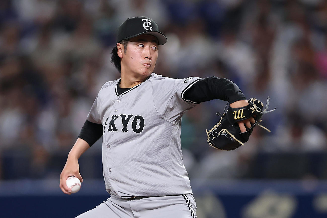 中日対巨人　力投する巨人先発の西舘（撮影・前田充）