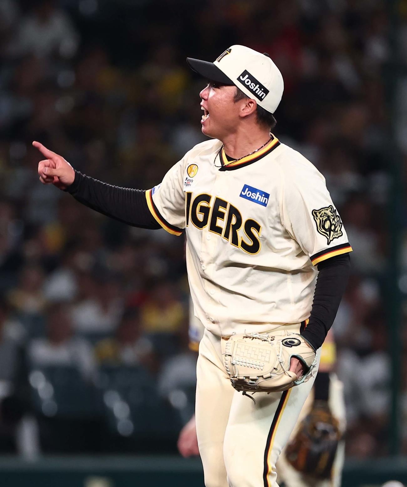 阪神対広島　6回無失点と好投した村上（撮影・上田博志）