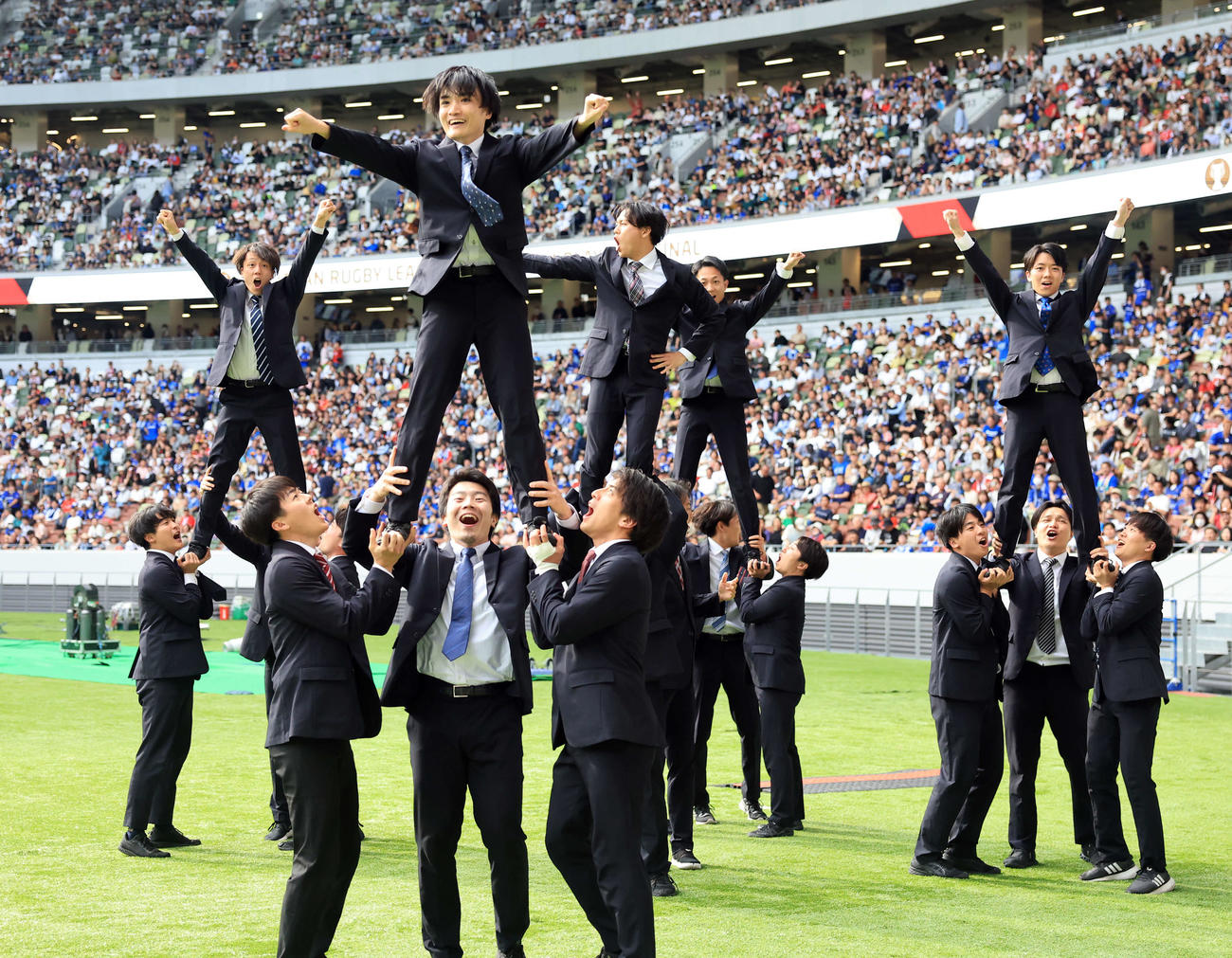 圧巻の演技を披露するチアリーマンズ（2024年5月26日撮影）