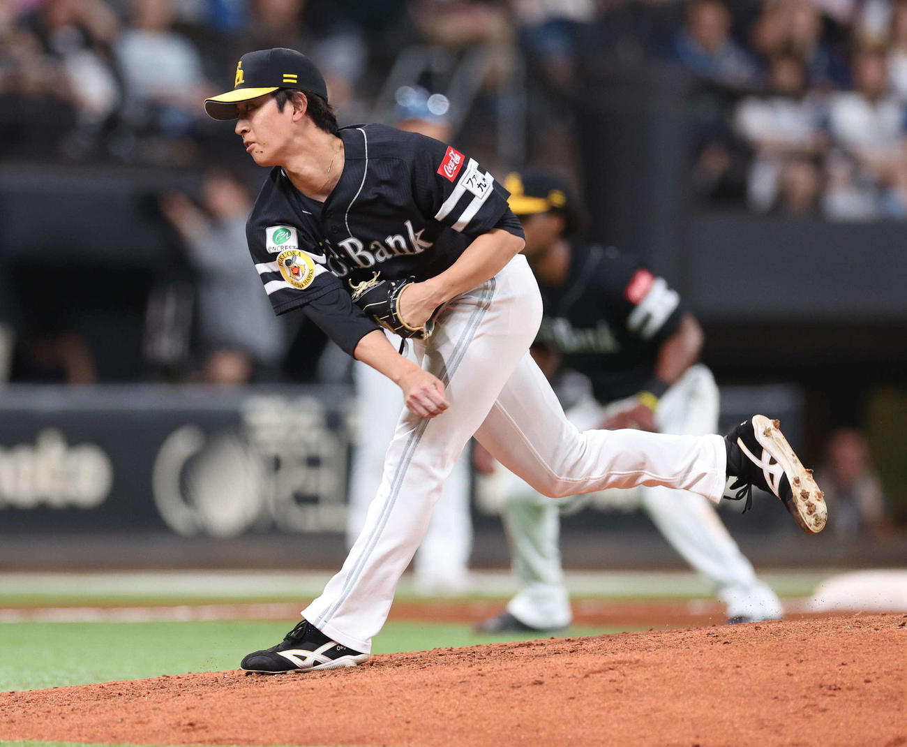 日本ハム対ソフトバンク　7回に登板の大山（撮影・黒川智章）