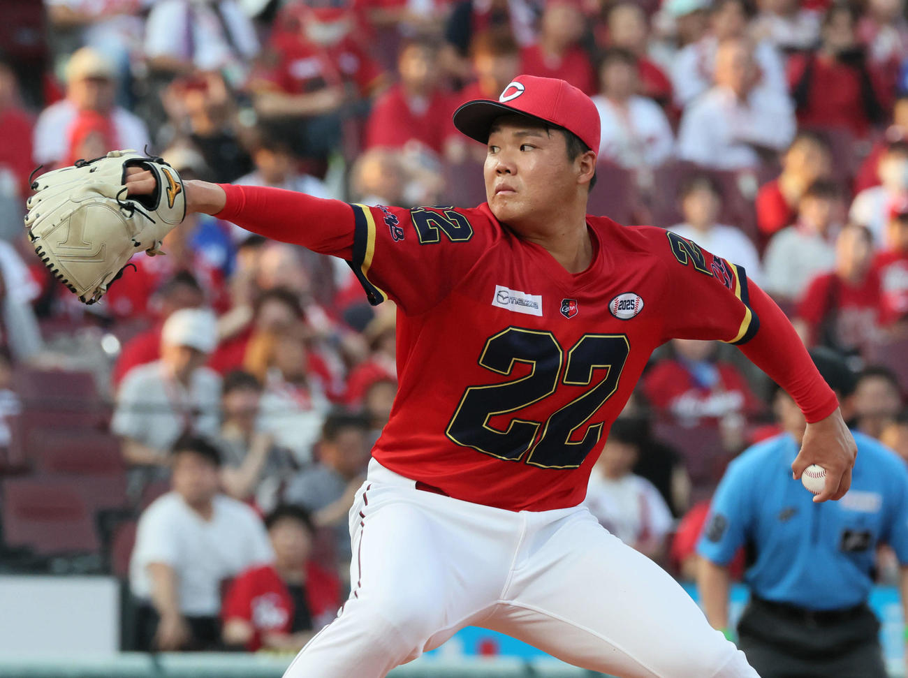 広島対中日　広島先発の高（撮影・加藤孝規）