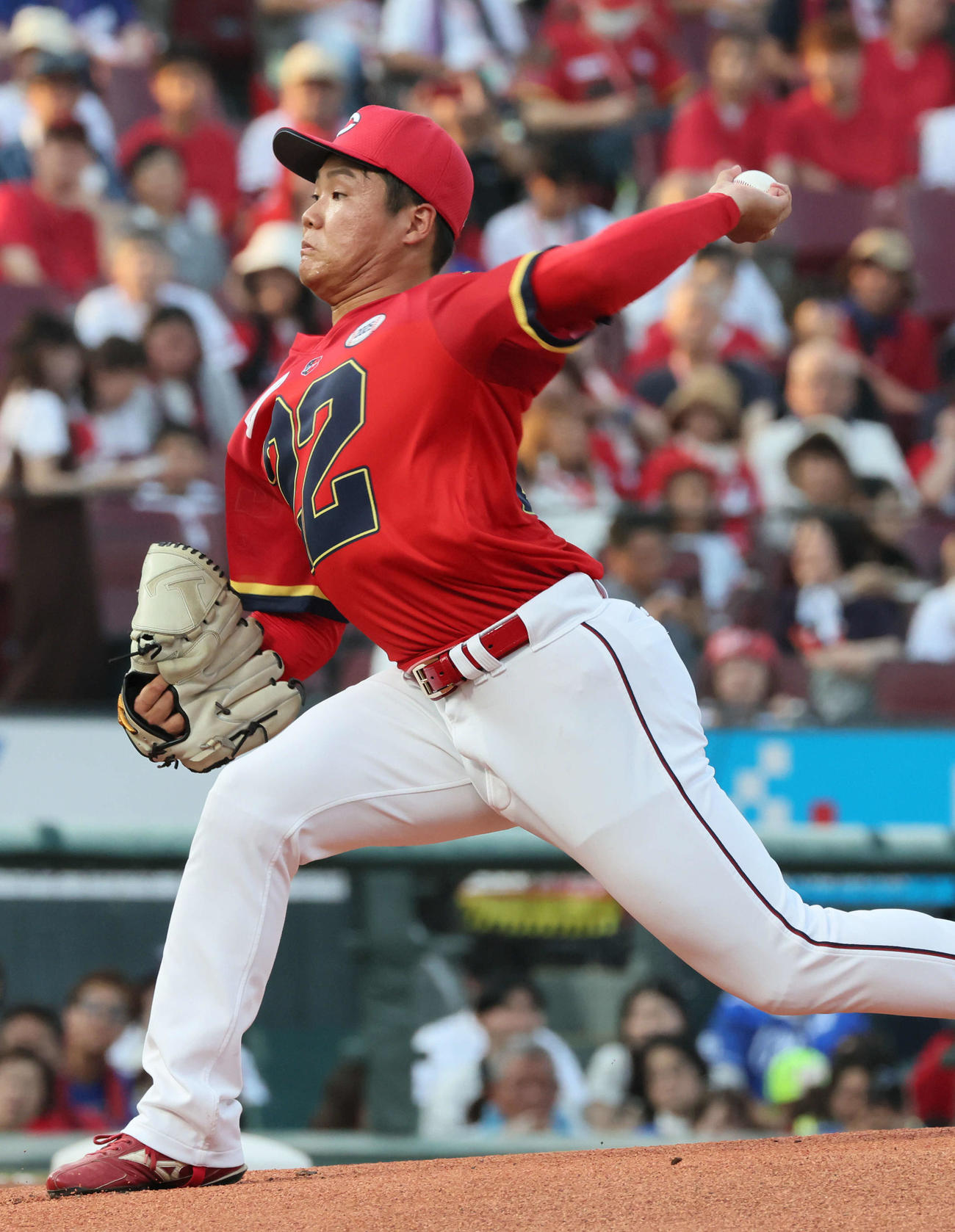広島対中日　広島先発の高（撮影・加藤孝規）
