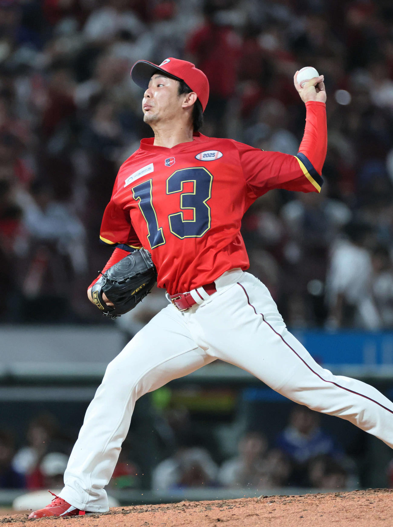 広島対中日　8回表中日、広島4番手の森浦（撮影・加藤孝規）