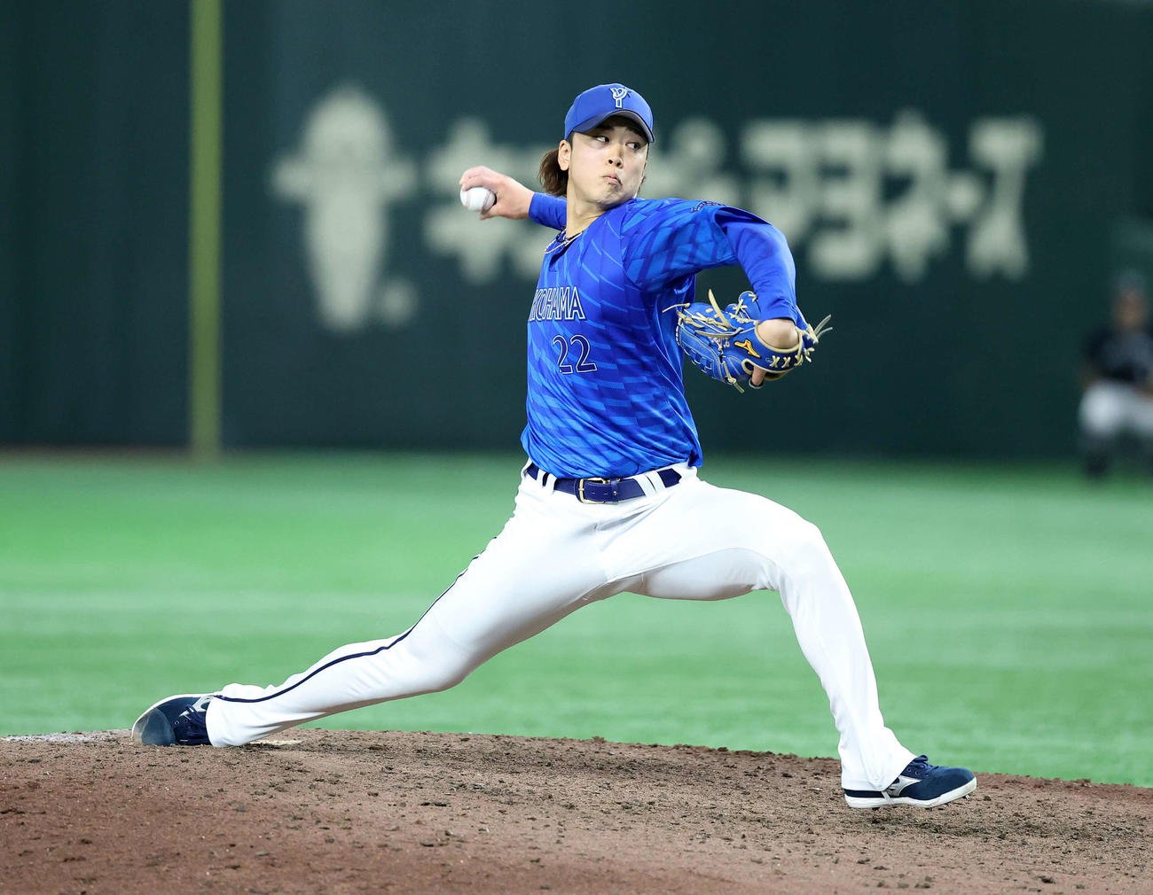 巨人対DeNA　力投するDeNA4番手の入江（撮影・鈴木正人）