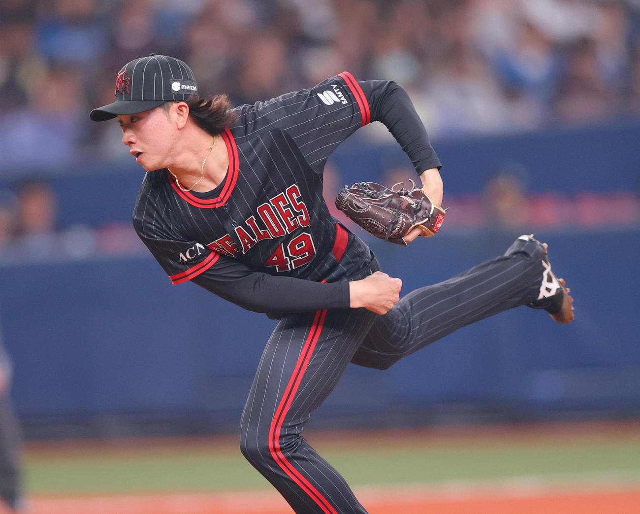 オリックス対日本ハム　4回表、椋木蓮に代わり片山が登板する（撮影・上山淳一）