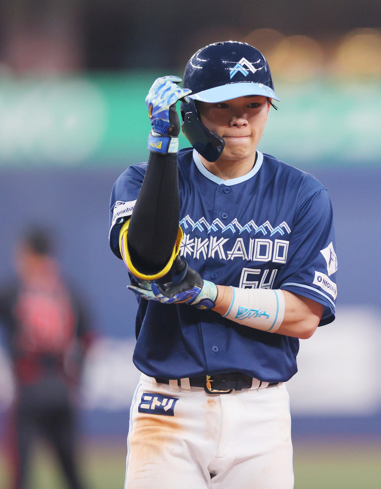 オリックス対日本ハム　8回表日本ハム1死、田宮は左前打を放つ（撮影・上山淳一）