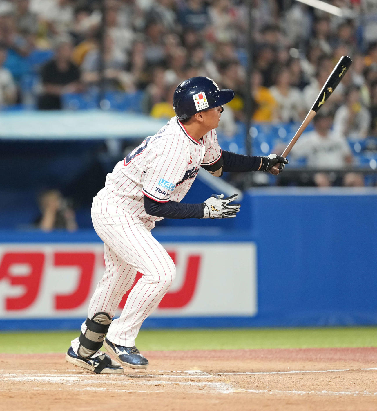 ヤクルト対阪神　8回裏ヤクルト無死二、三塁、本塁打を放つ北村恵（撮影・井上学）