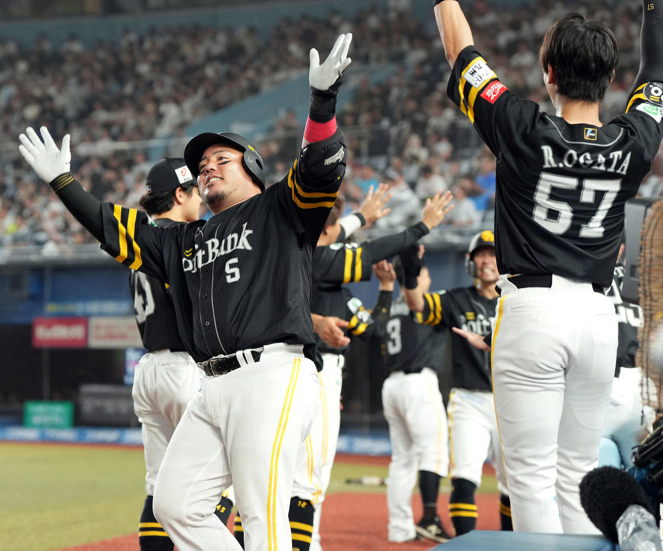 ソフトバンク山川穂高（2025年6月27日撮影）