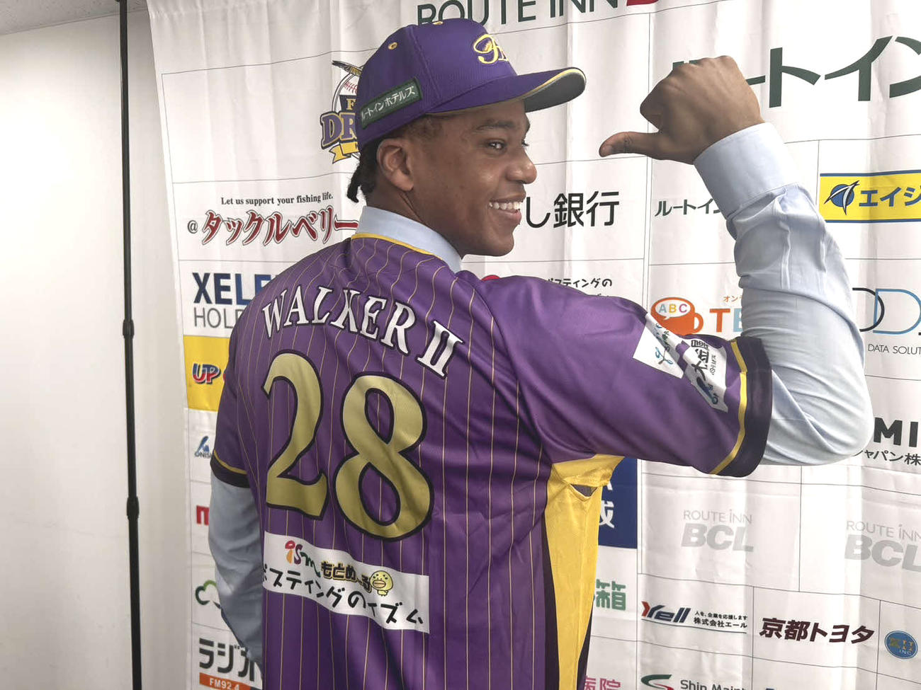 BC神奈川に入団したアダム・ウォーカー