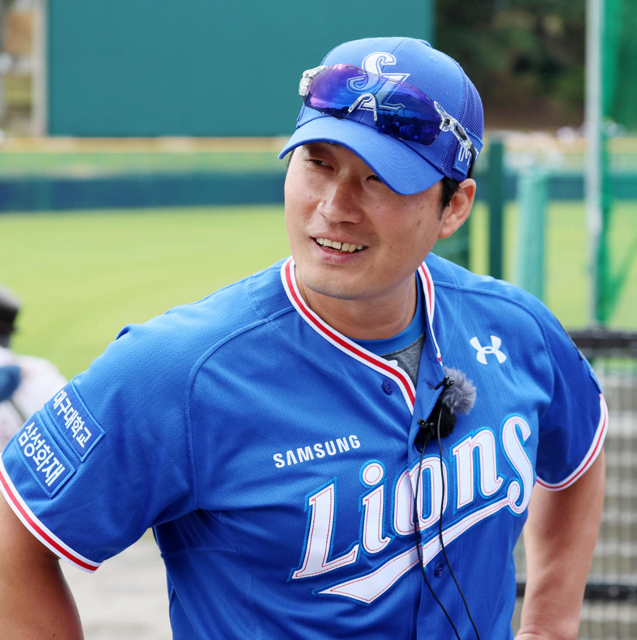 阪神対サムスン　笑顔でインタビューに答える呉昇桓（撮影・加藤哉）