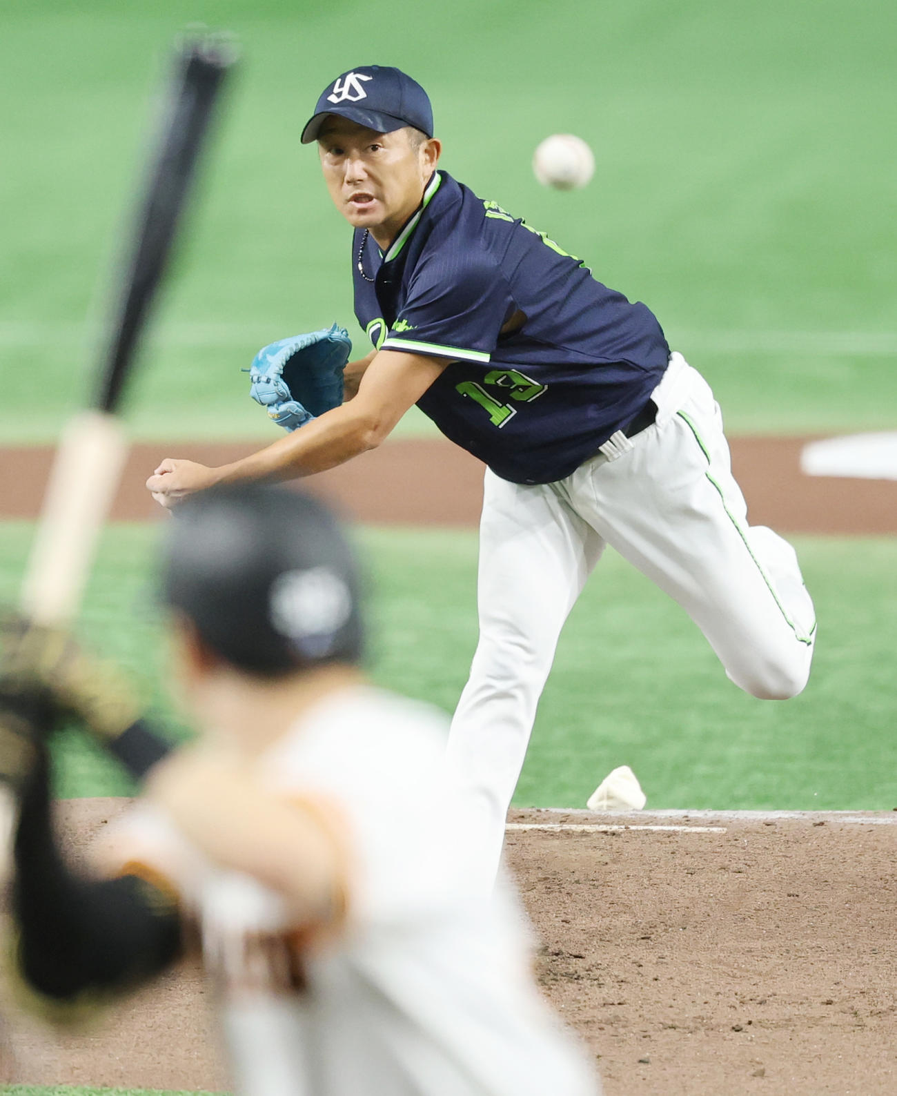 巨人対ヤクルト　ヤクルト先発の石川（撮影・野上伸悟）