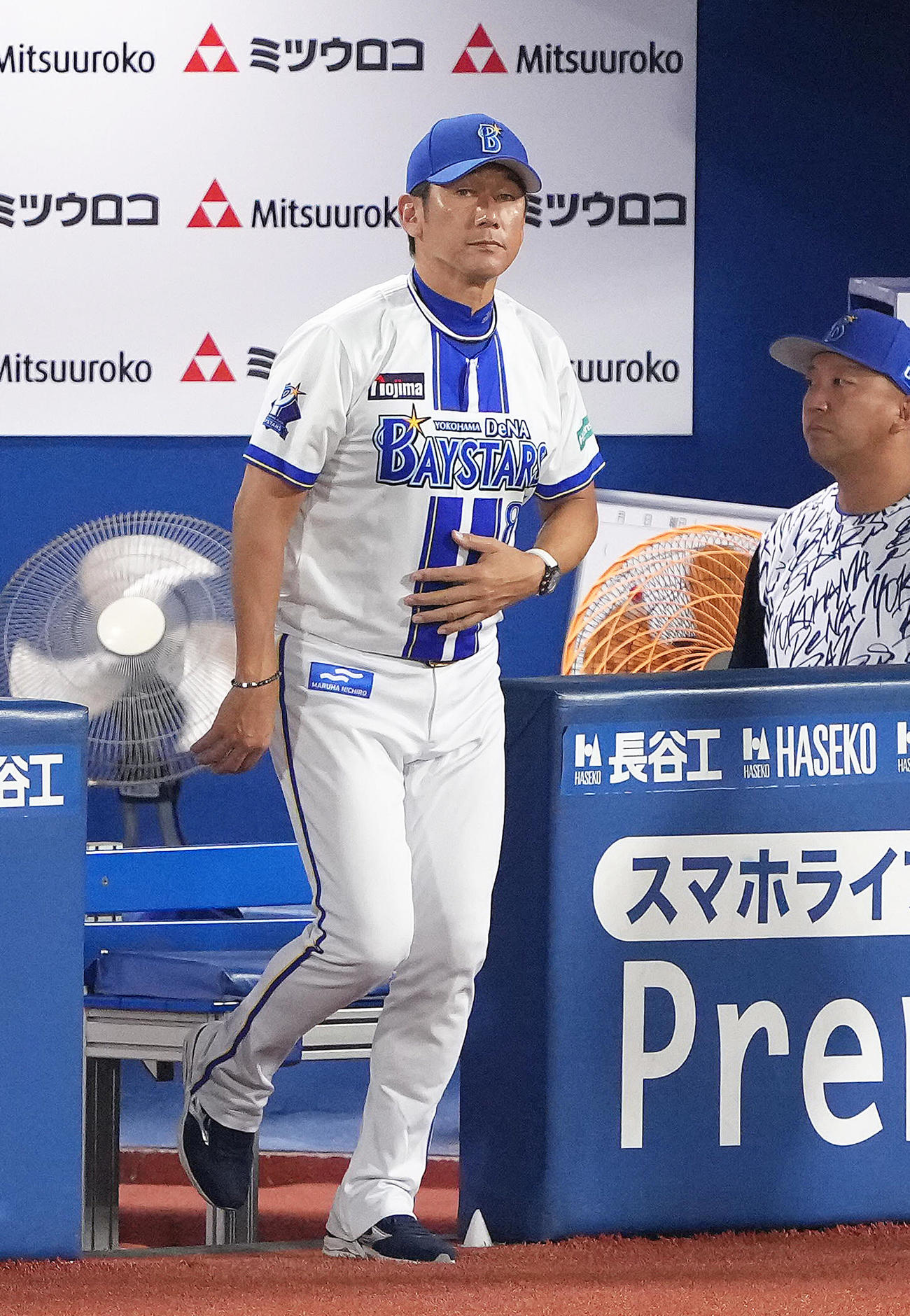 DeNA対巨人　7回表巨人1死満塁、甲斐に左前適時打を浴びた橋本（撮影・足立雅史）