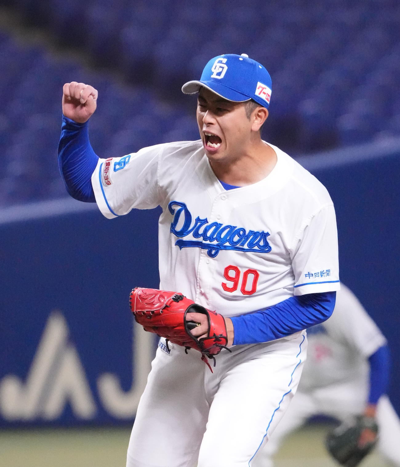 ウエスタン　中日対オリックス　7回表、3者連続三振に仕留めほえる松山（撮影・森本幸一）