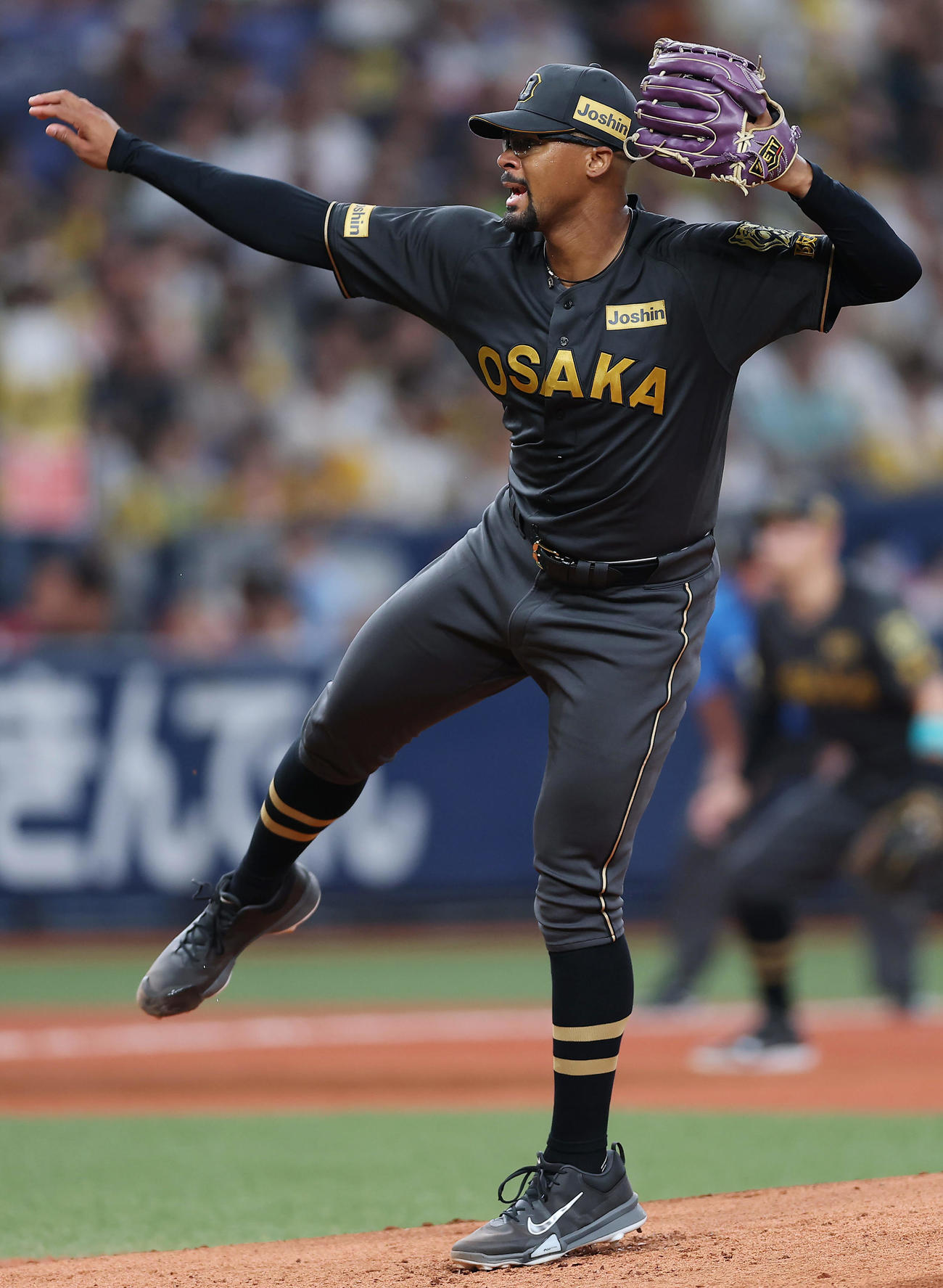 阪神対ヤクルト　力投する阪神先発のデュプランティエ（撮影・前田充）