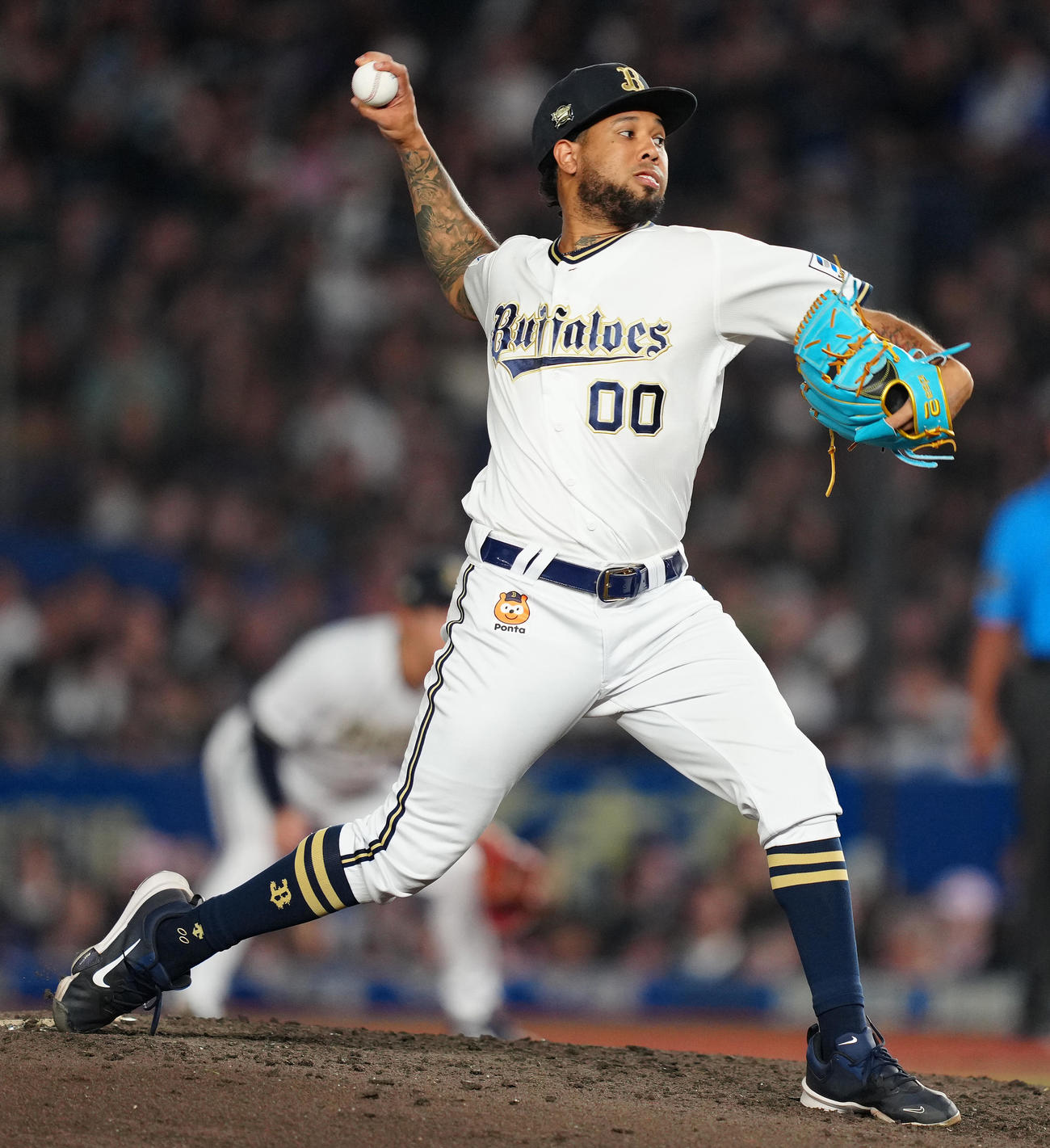 ロッテ対オリックス　先発し力投するオリックスのエスピノーザ（撮影・鈴木みどり）