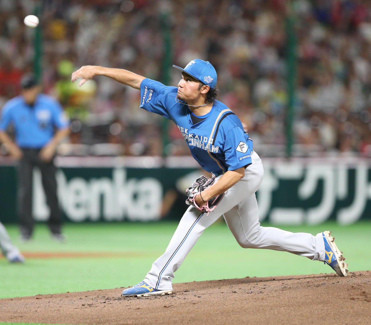 ソフトバンク対日本ハム　先発の伊藤（撮影・梅根麻紀）