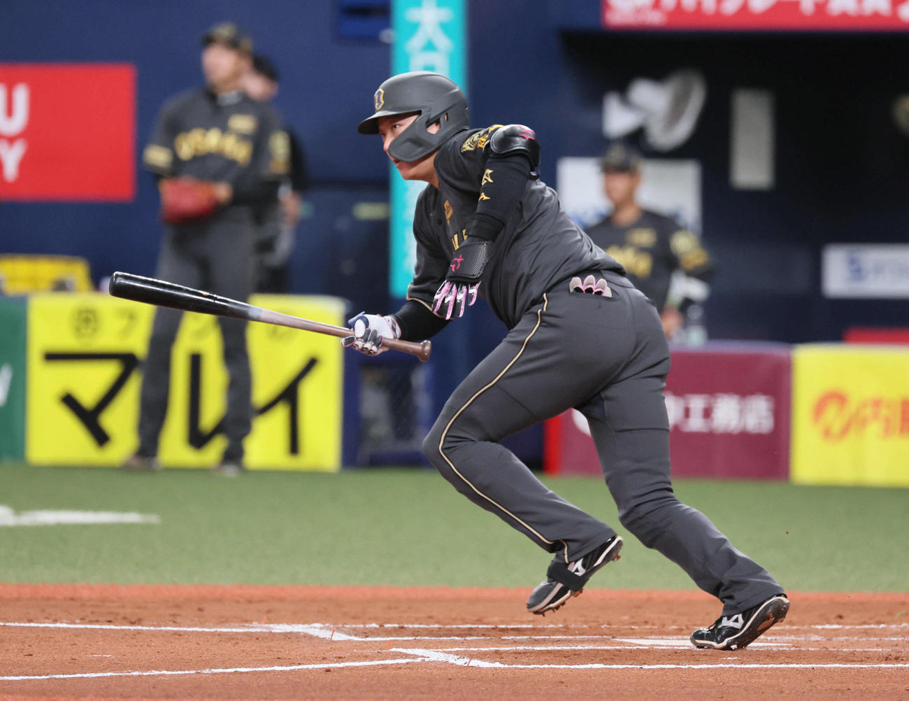阪神対ヤクルト　6回裏阪神2死三塁、大山は左翼へ適時二塁打を放つ（撮影・宮崎幸一)