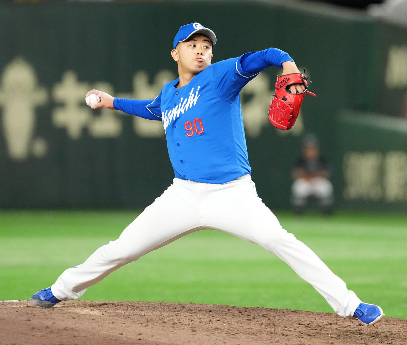 巨人対中日　最後を締めた中日5番手の松山（撮影・江口和貴）
