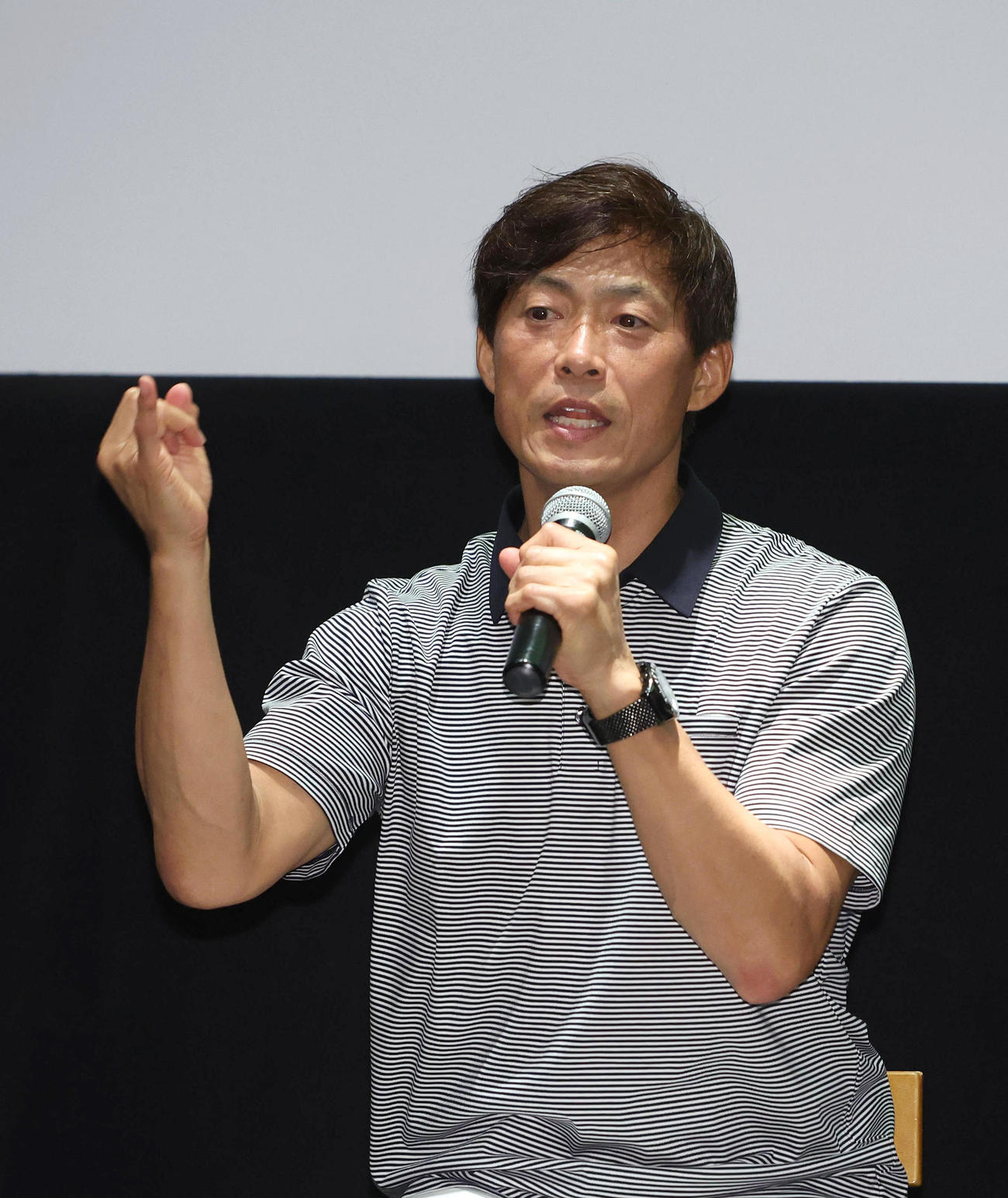トークショーで今シーズンの阪神タイガースについて語る元阪神桧山進次郎氏（撮影・白石智彦）