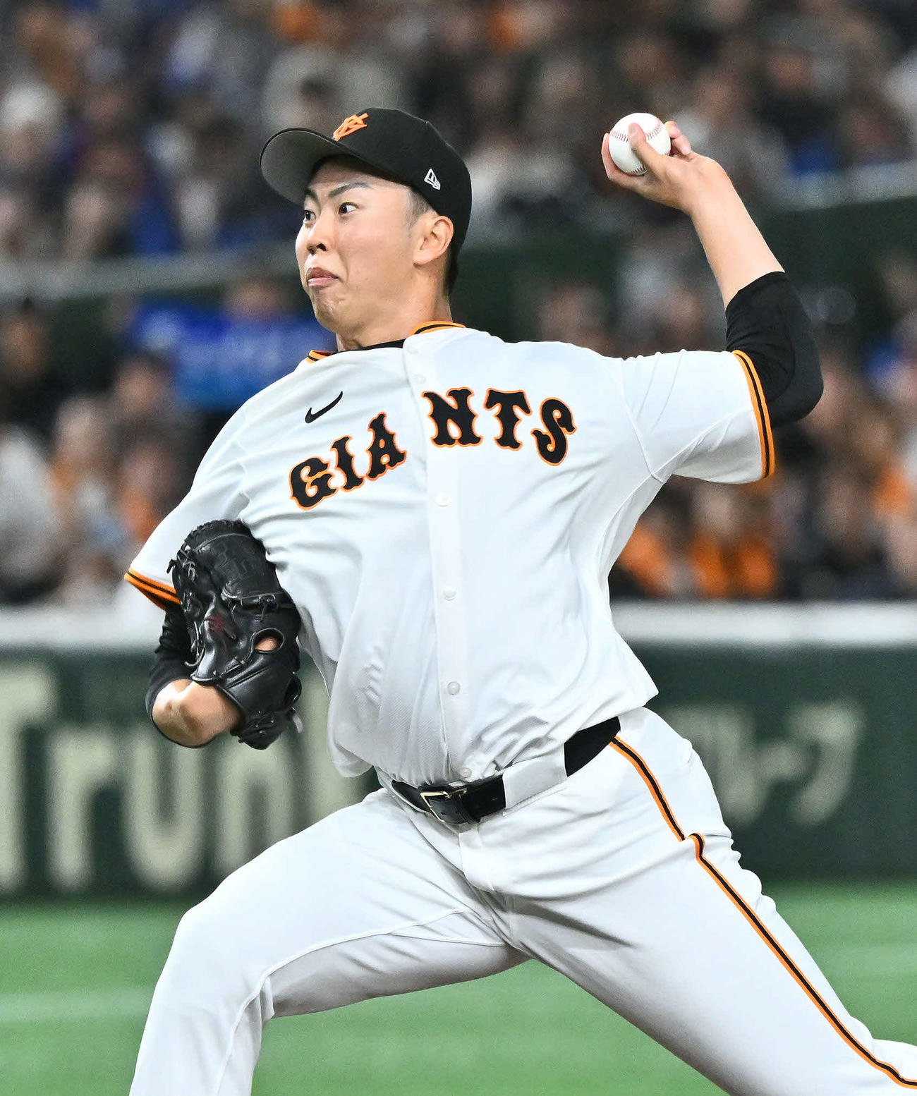 巨人対中日　巨人先発の森田（撮影・滝沢徹郎）