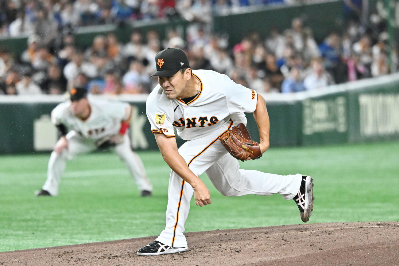 巨人対中日　巨人先発の田中将（撮影・滝沢徹郎）