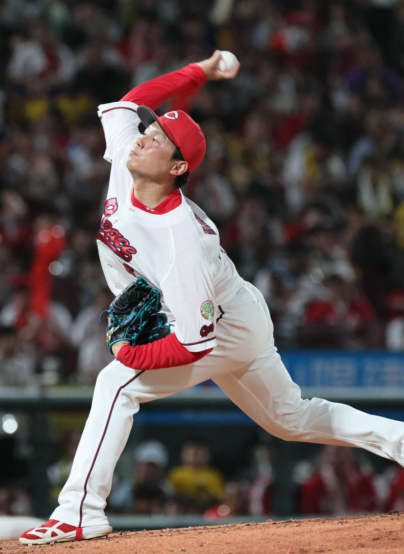 広島対阪神　7回表阪神、広島2番手の栗林（撮影・加藤孝規）