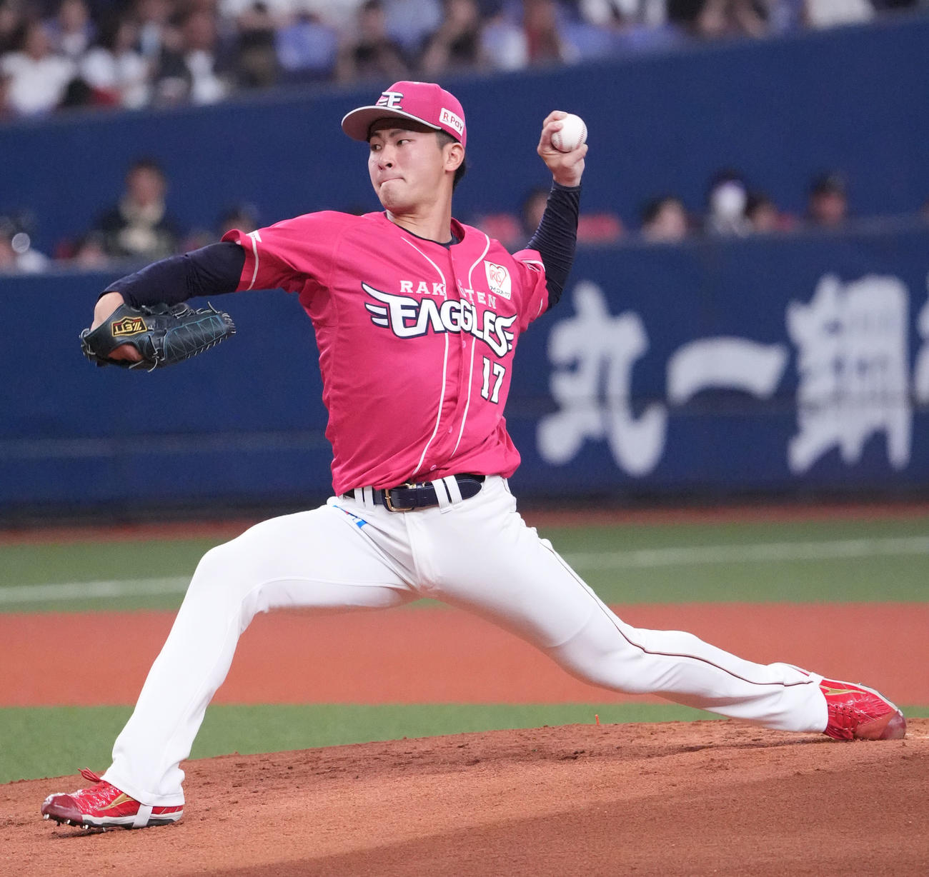 オリックス対楽天　1回裏、登板する楽天先発の古謝（撮影・森本幸一）