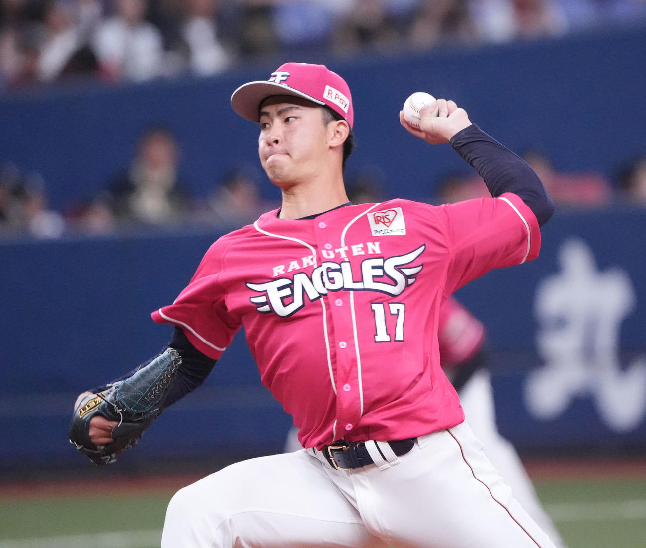 オリックス対楽天　力投する楽天先発の古謝（撮影・森本幸一）