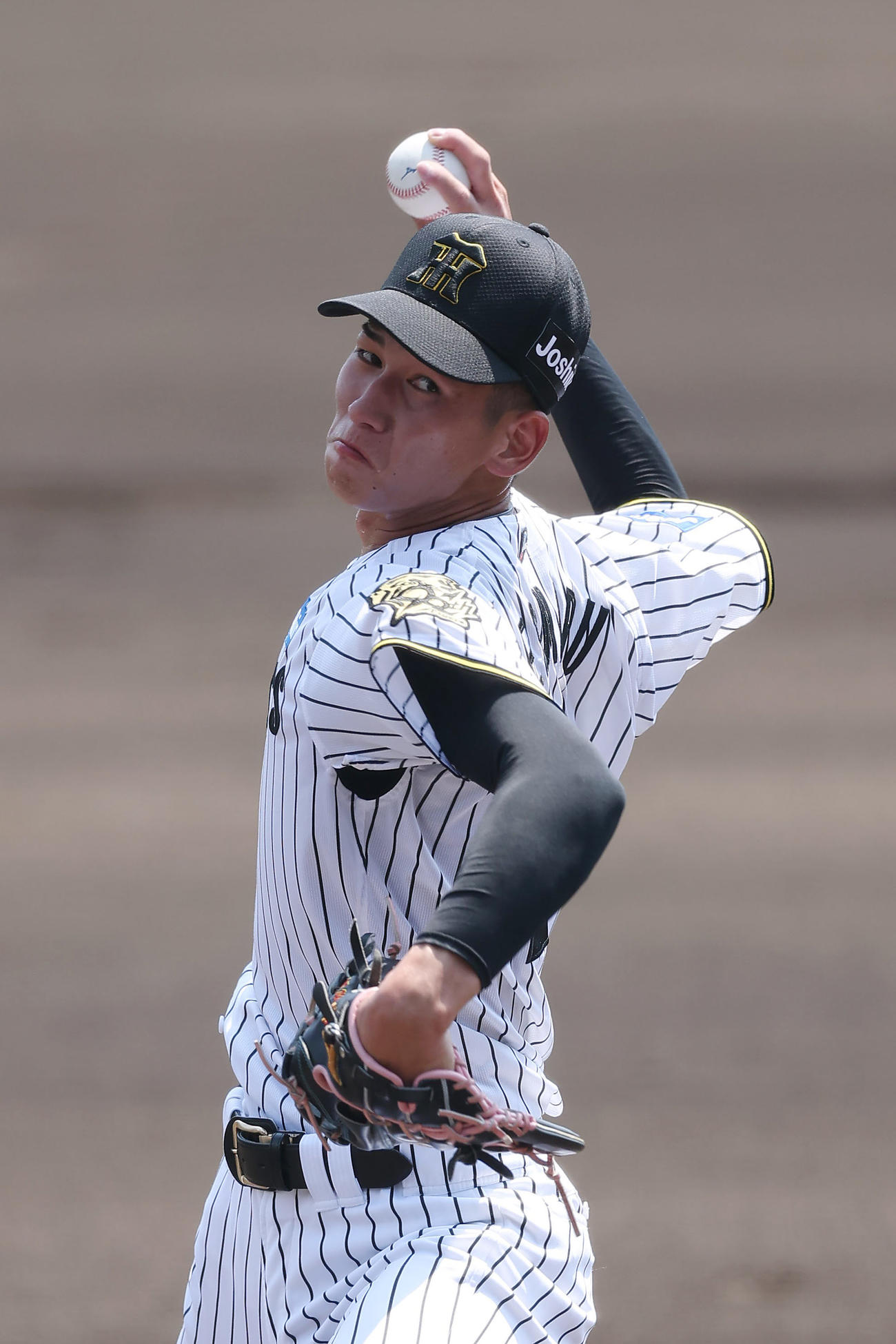 ウエスタン・リーグの中日戦に先発する阪神今朝丸（撮影・前田充）