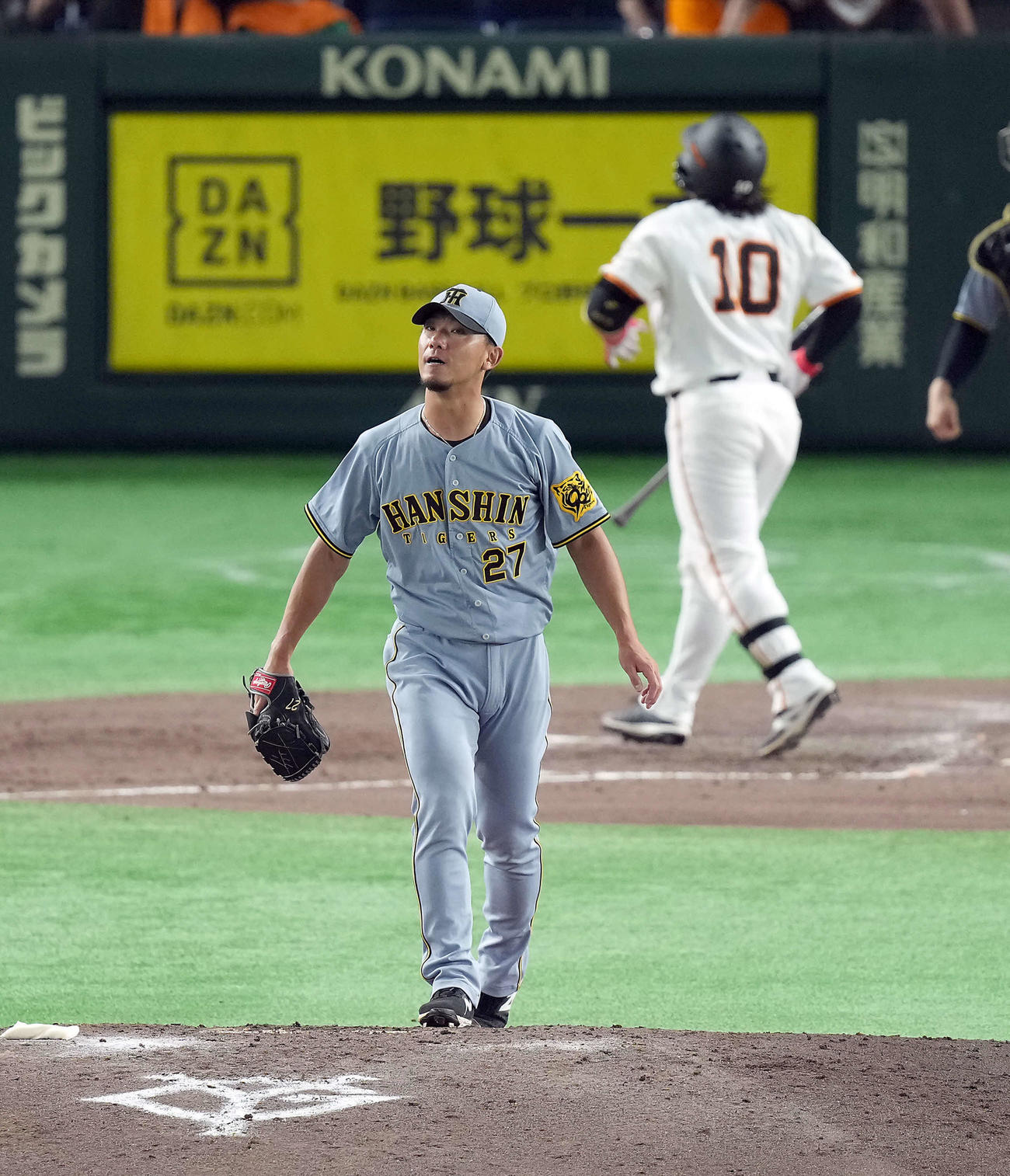巨人対阪神　5回裏巨人1死、甲斐を空振り三振に打ち取る伊藤将（撮影・たえ見朱実）