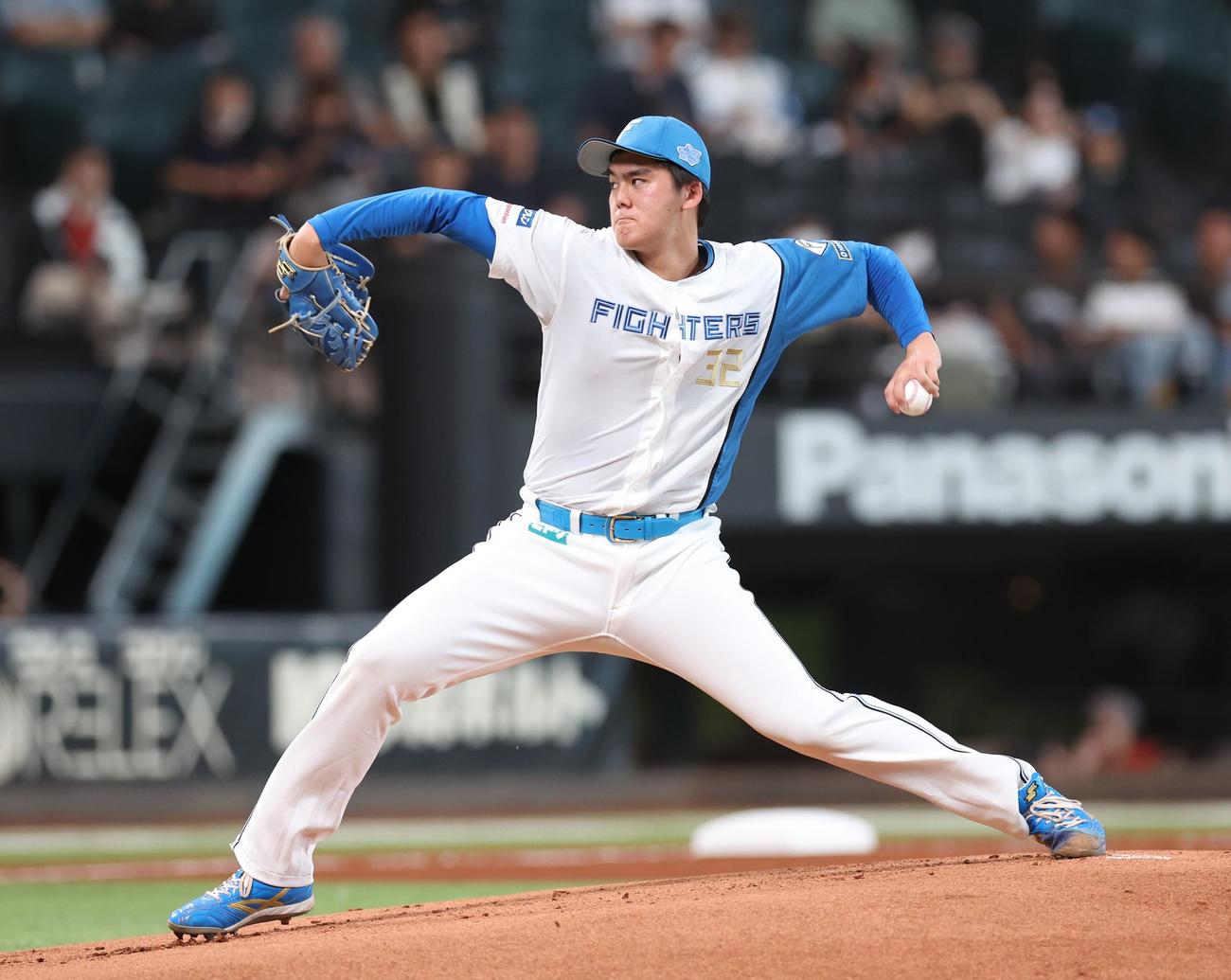 日本ハム対北海道社会人・学生選抜　日本ハム先発の藤田琉（撮影・黒川智章）