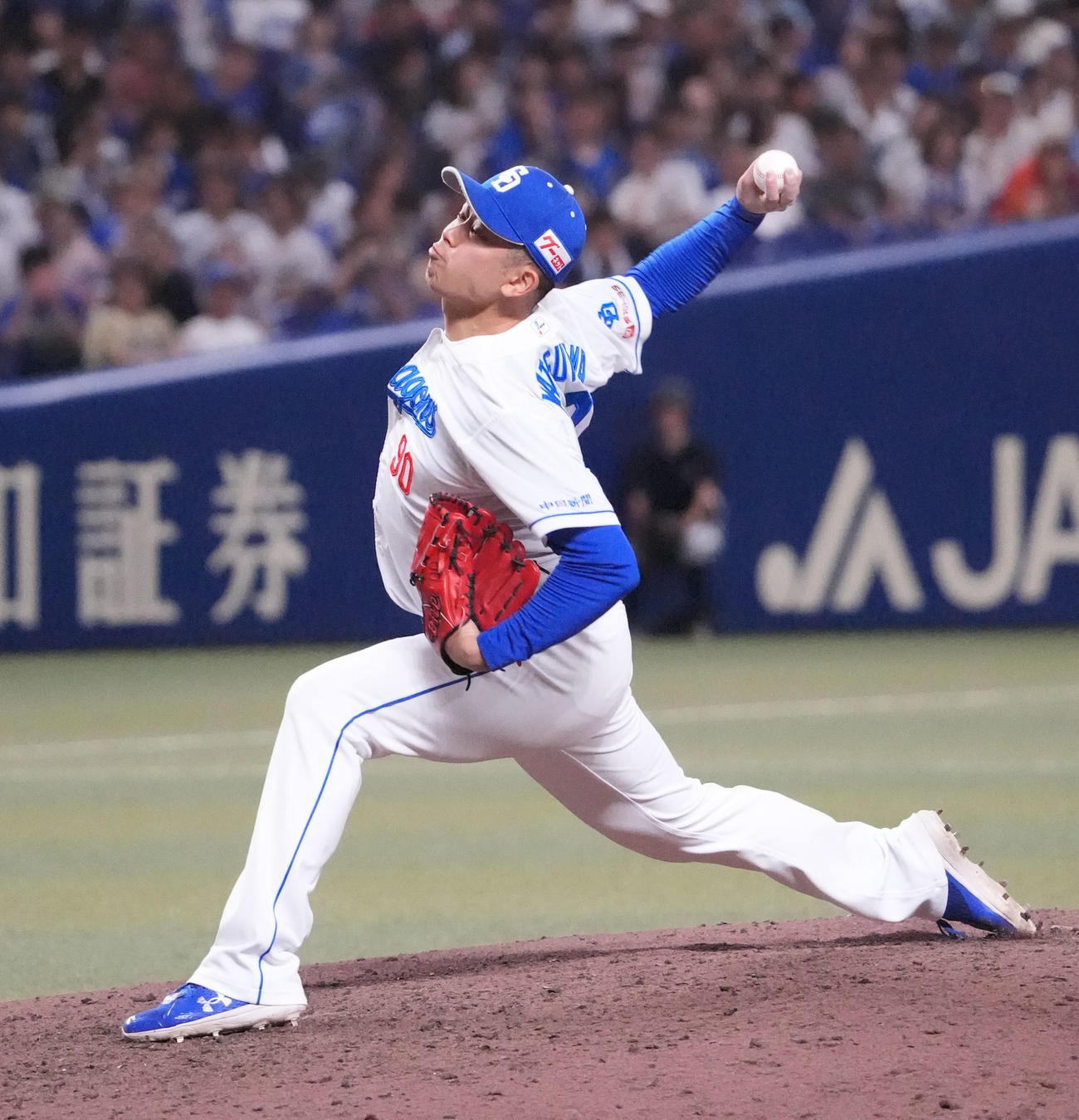 中日対DeNA 9回表、中日4番手で登板する松山（撮影・森本幸一）