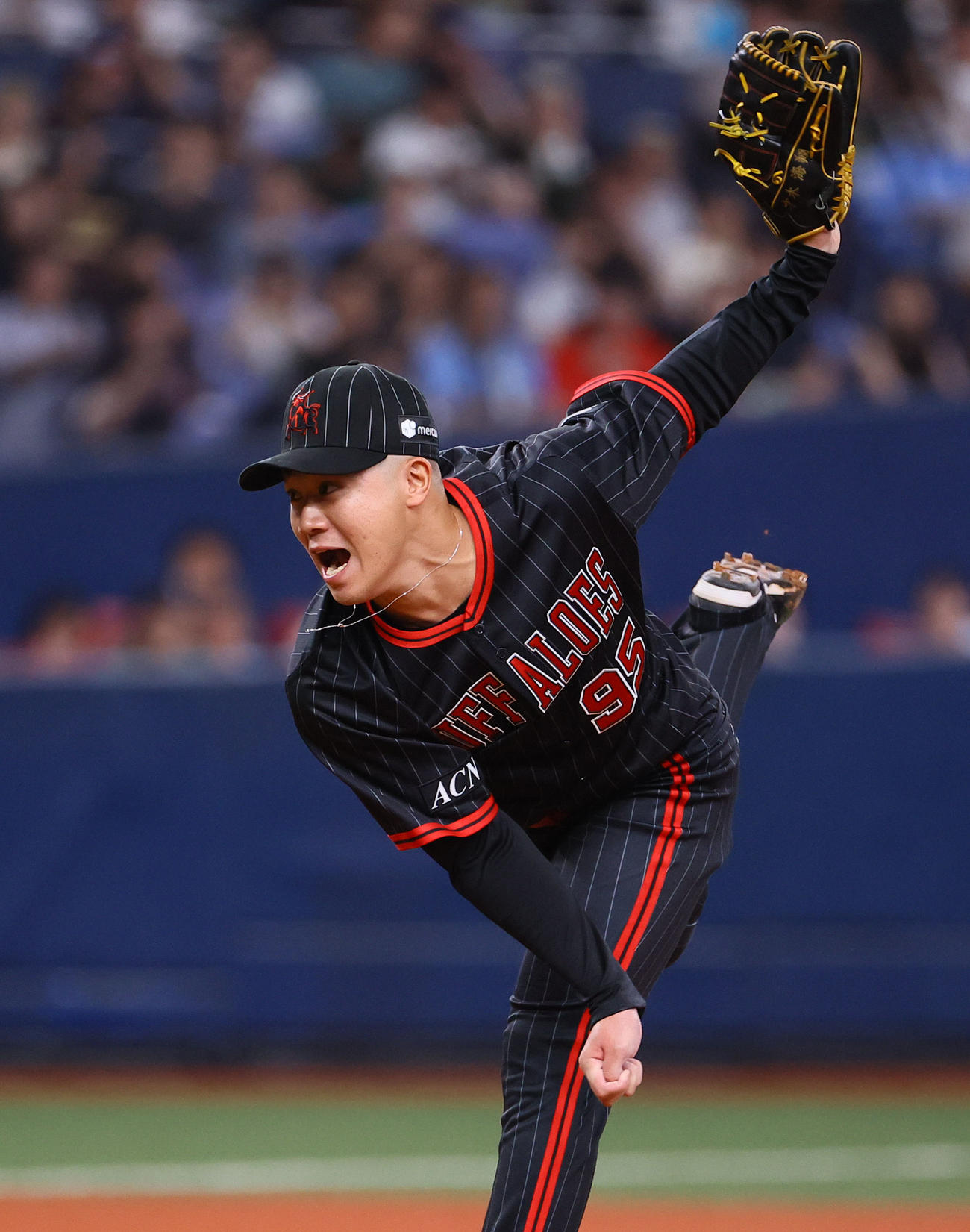 オリックス対西武　7回、2番手で登板したオリックス才木（撮影・藤尾明華）
