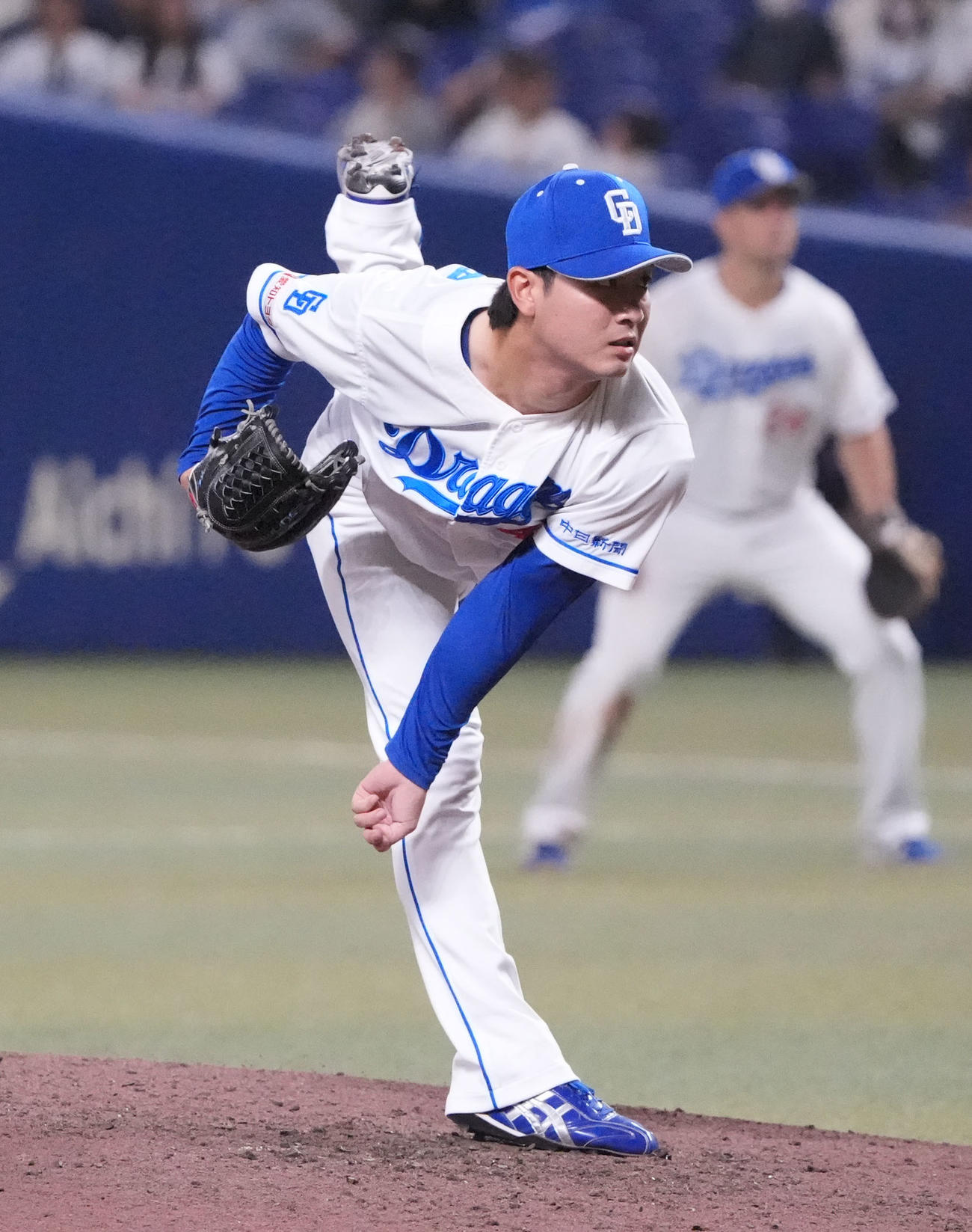 中日対DeNA 9回表、中日4番手で登板する吉田（撮影・森本幸一）