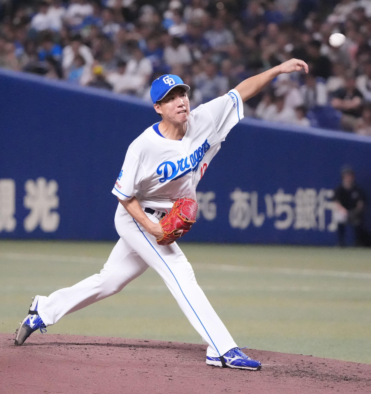 中日対DeNA 7回表、中日2番手で登板する橋本（撮影・森本幸一）