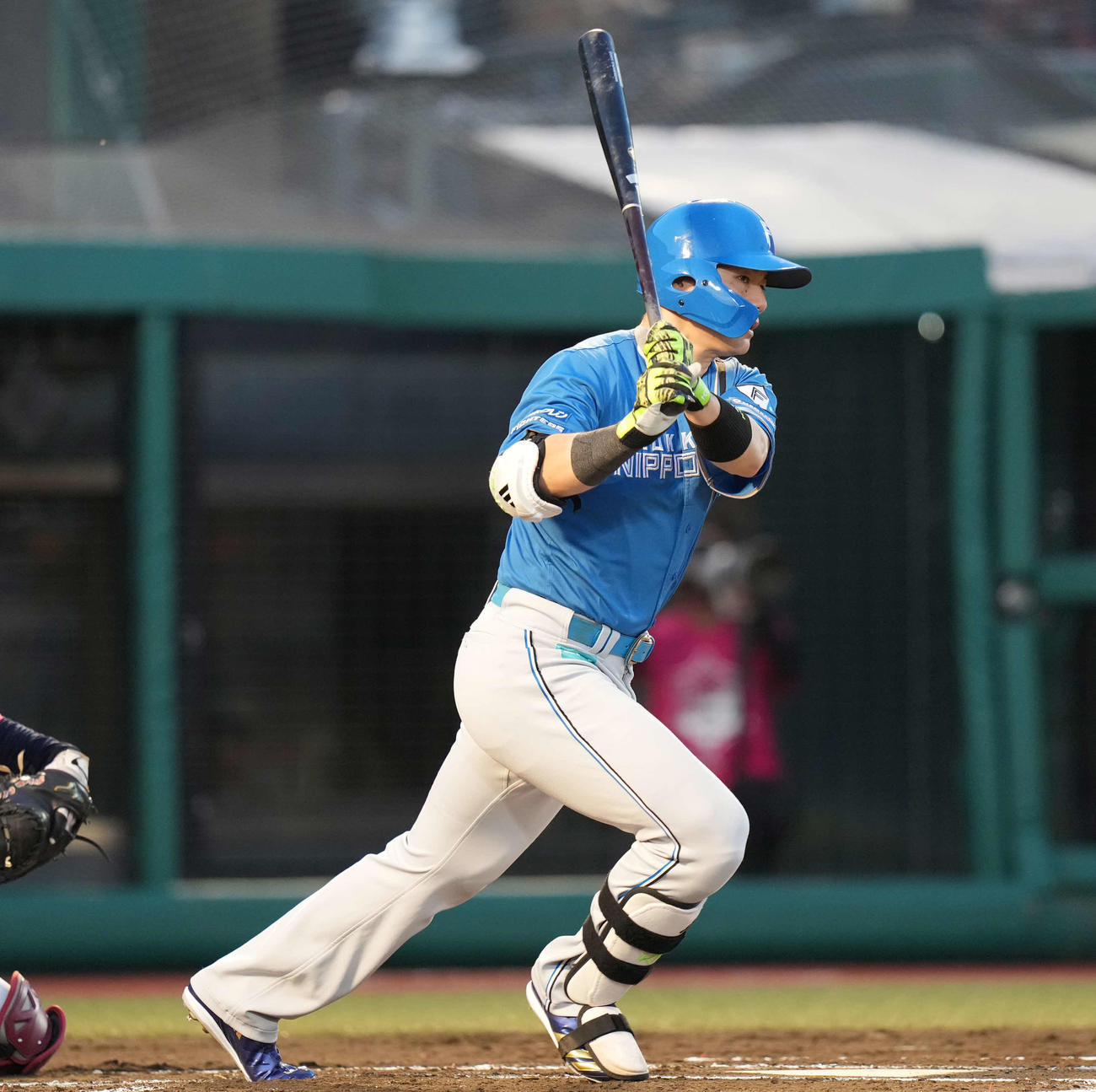 楽天対日本ハム　2回表日本ハム無死、右前打を放つ清宮幸（撮影・井上学）