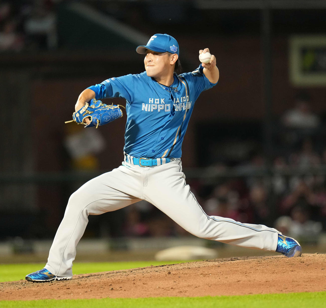 楽天対日本ハム　力投する日本ハム河野（撮影・井上学）