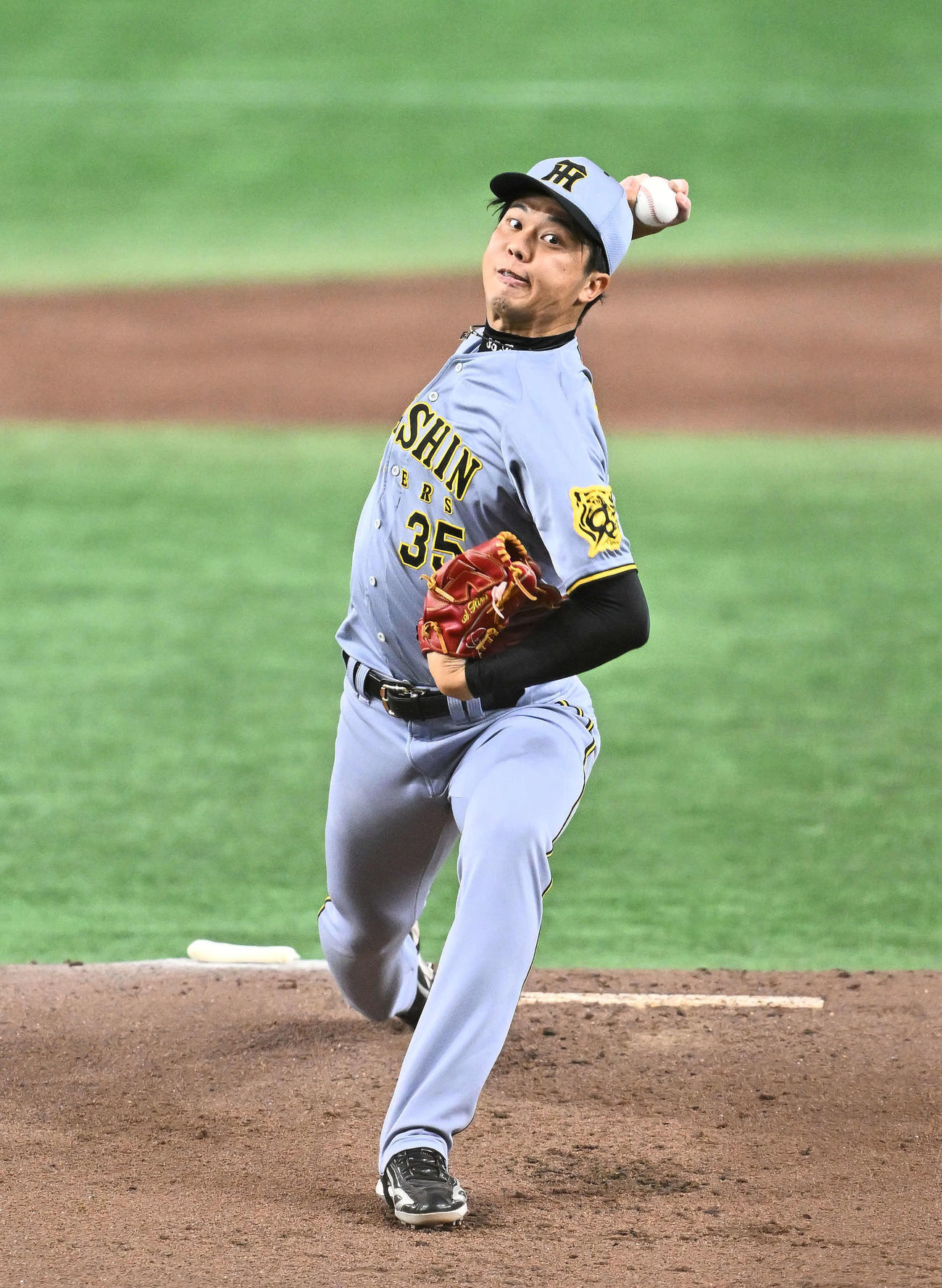 巨人対阪神　阪神先発の才木（撮影・滝沢徹郎）