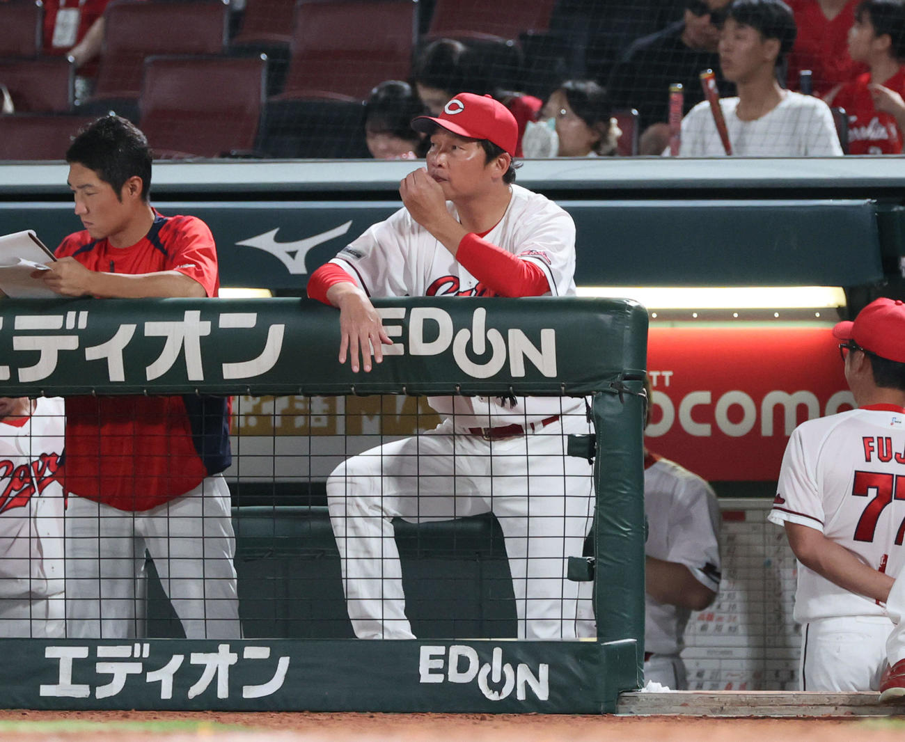 広島対ヤクルト　敗れた新井監督（撮影・加藤孝規）