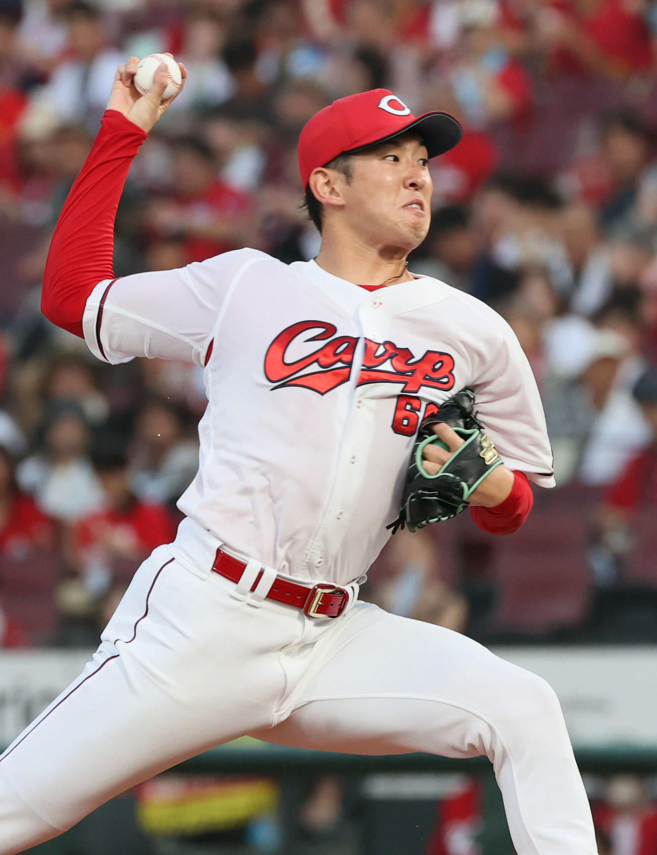 広島対ヤクルト　広島先発の遠藤（撮影・加藤孝規）
