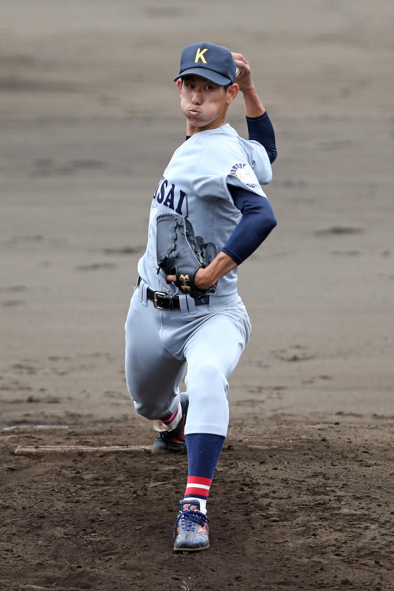 関大時代の吉川峻平（16年6月）