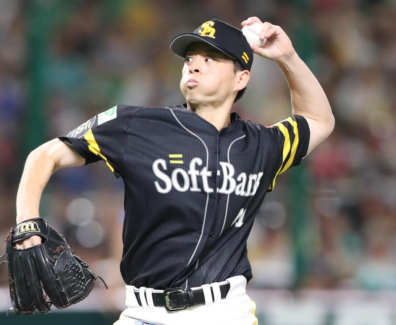 11日、日本ハム戦、6回1失点で10勝目を挙げたソフトバンク大関友久