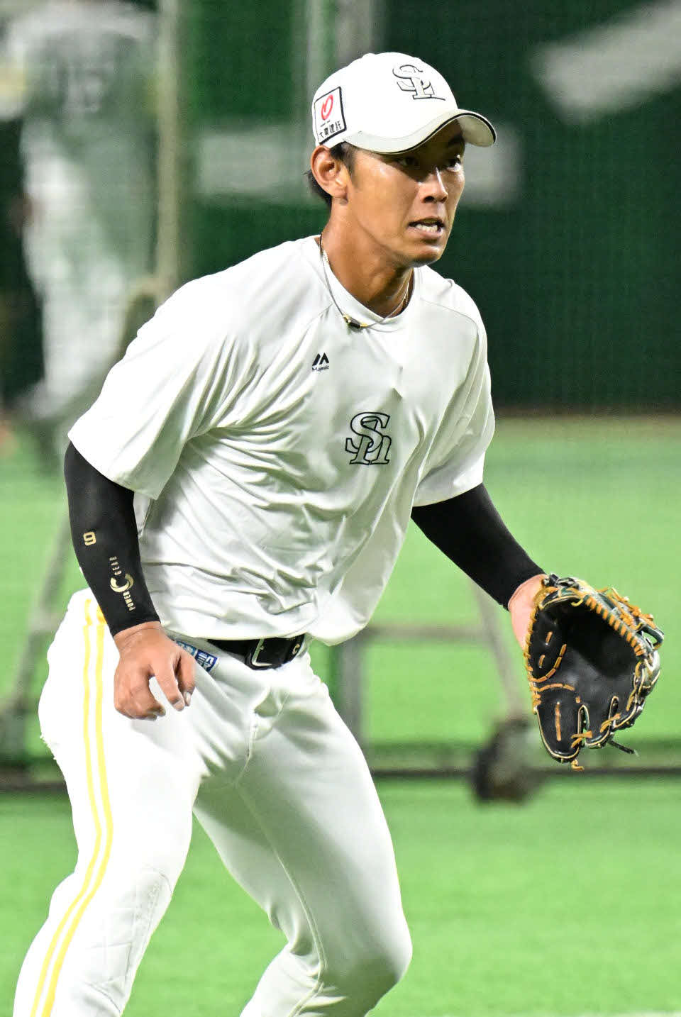 ソフトバンク対西武　1軍に合流した今宮（撮影・林敢治）