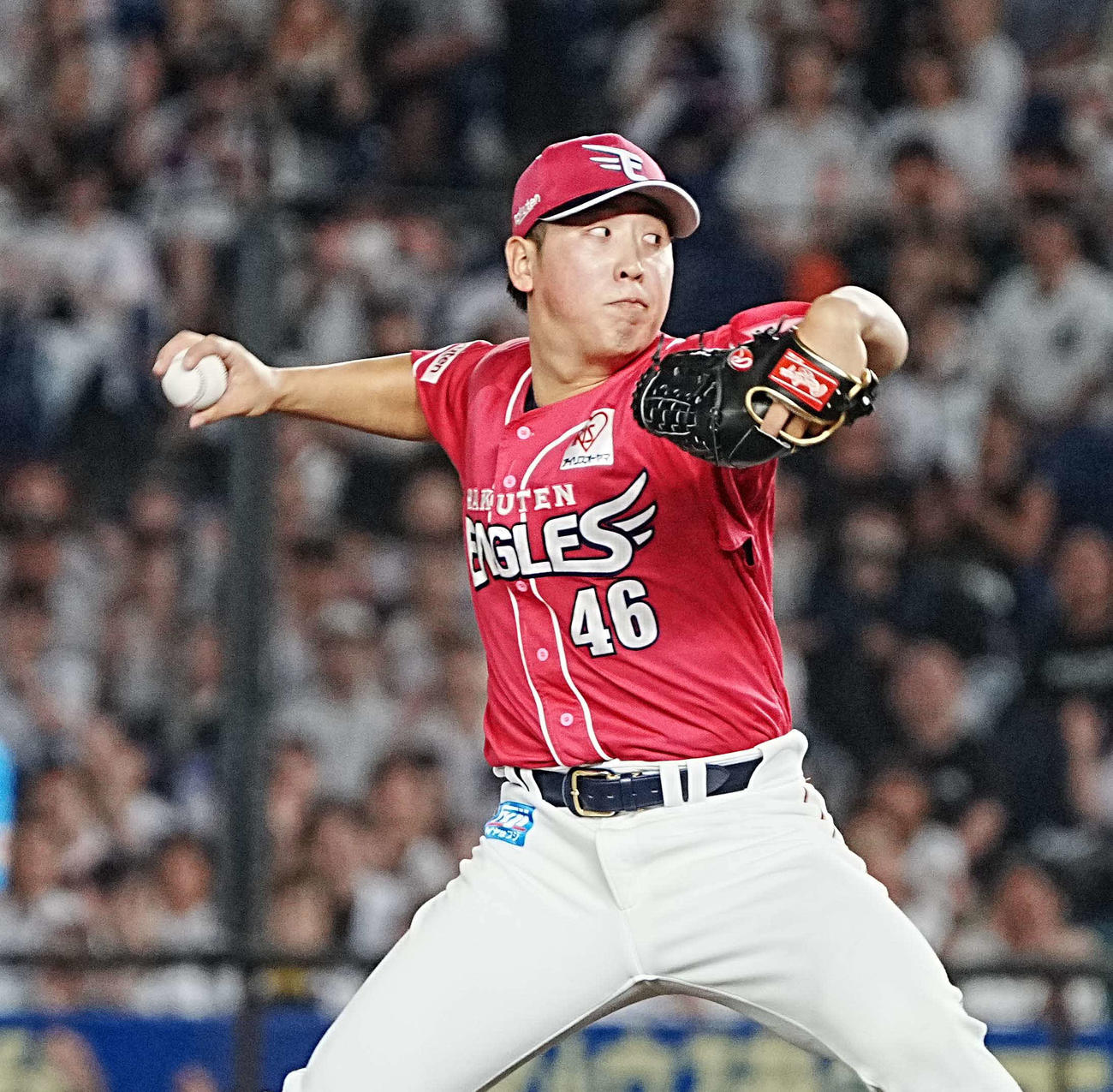 ロッテ対楽天　楽天6番手で登板した藤平（撮影・小沢裕）