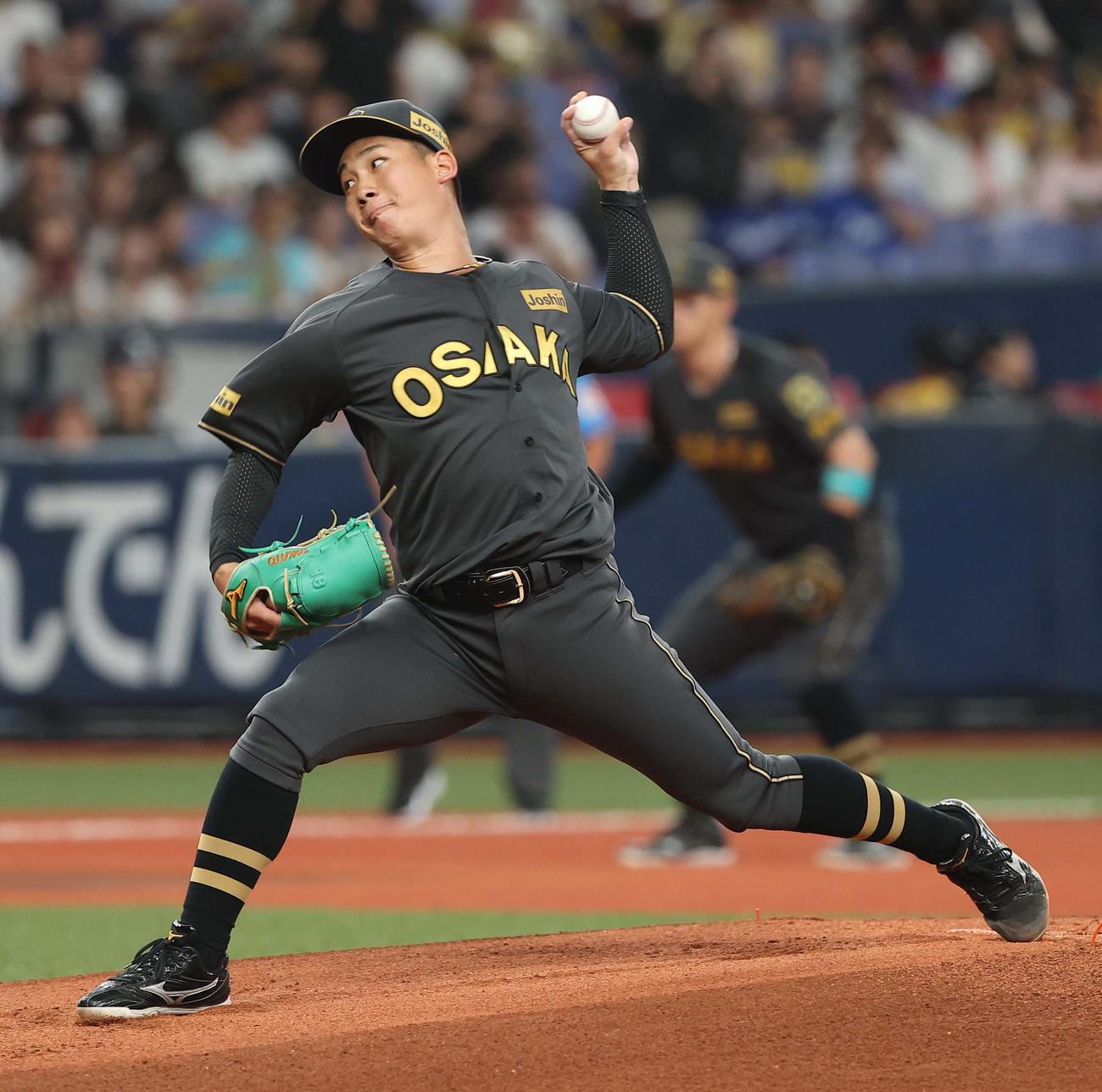 阪神対中日　阪神先発の伊原（撮影・上田博志）