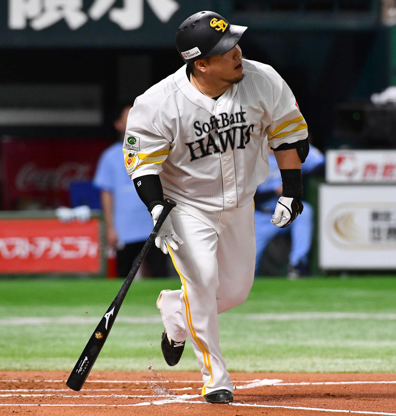 ソフトバンク対西武　2回裏ソフトバンク無死、山川は先制の右越え本塁打を放つ（撮影・岩下翔太）