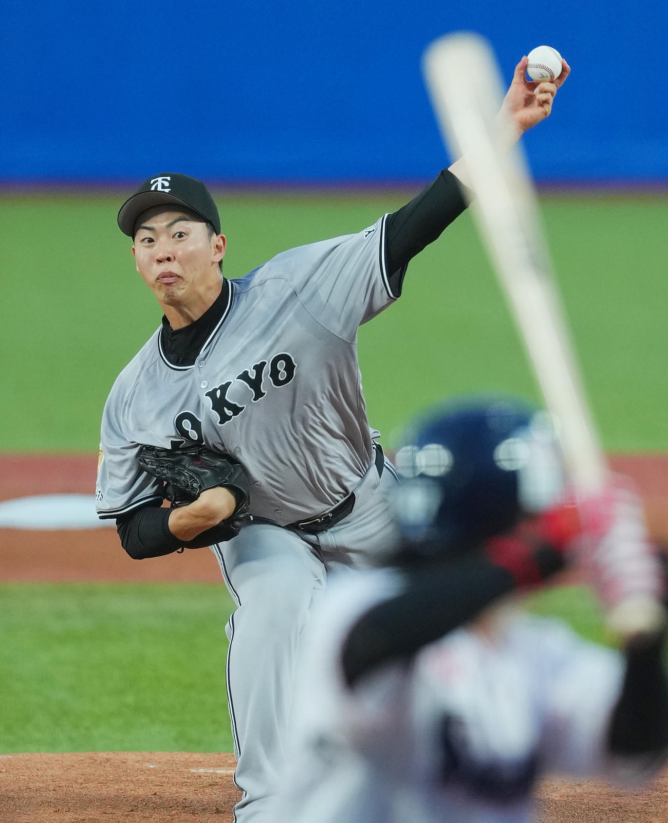 ヤクルト対巨人　巨人先発の森田（撮影・菅敏）